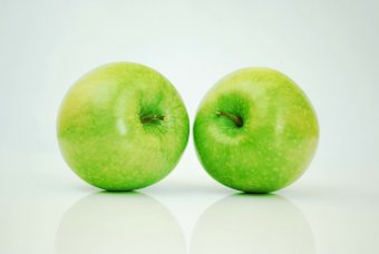 otwór wsadowy w sokowirówce 